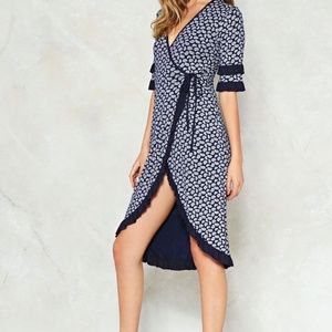 NWOT The Next Wrap Star Paisley Dress Size 2